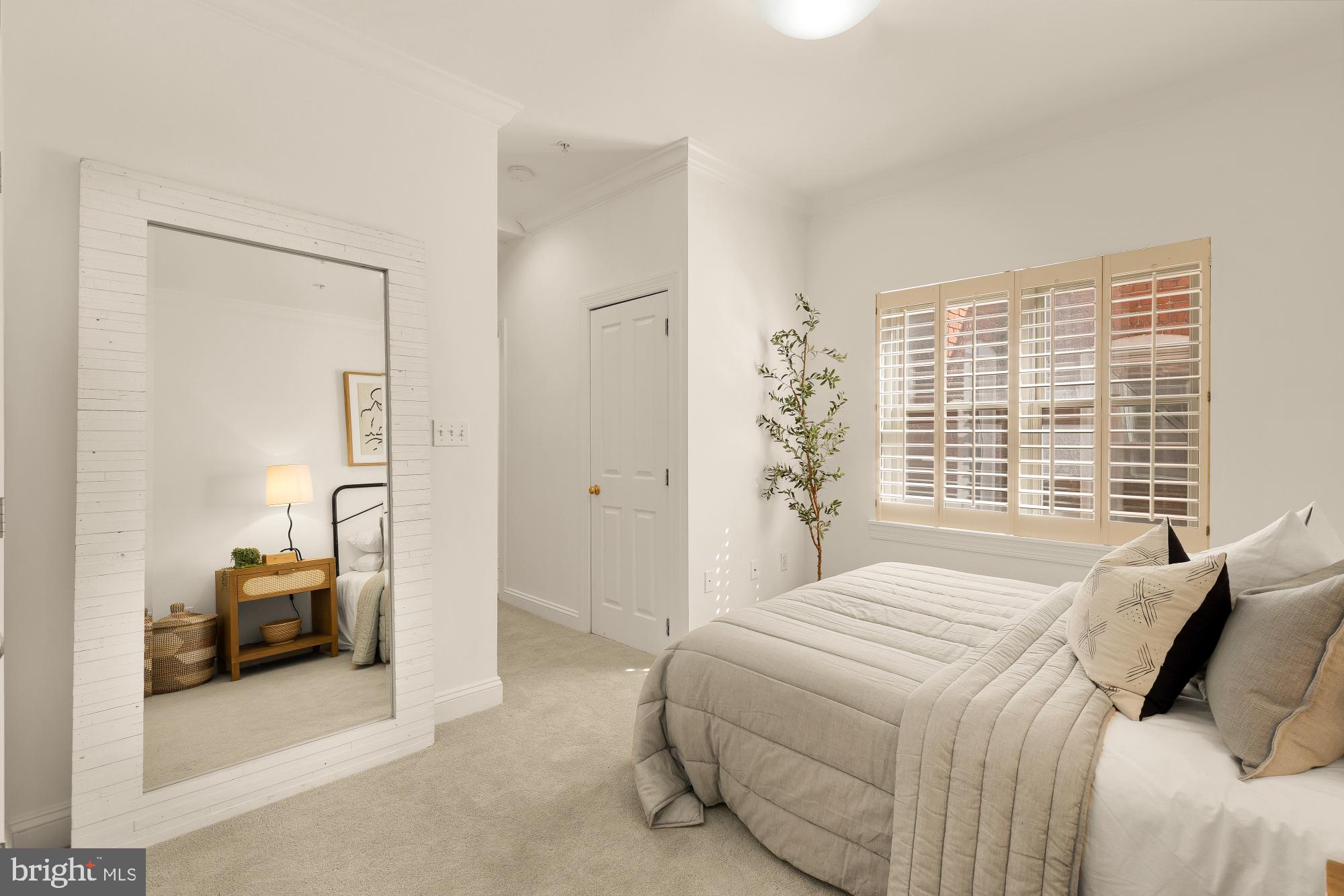 1704 16TH STREET NW 5