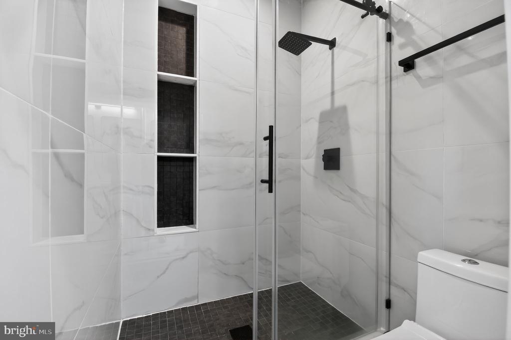 2210 1ST STREET NW Unit: 2