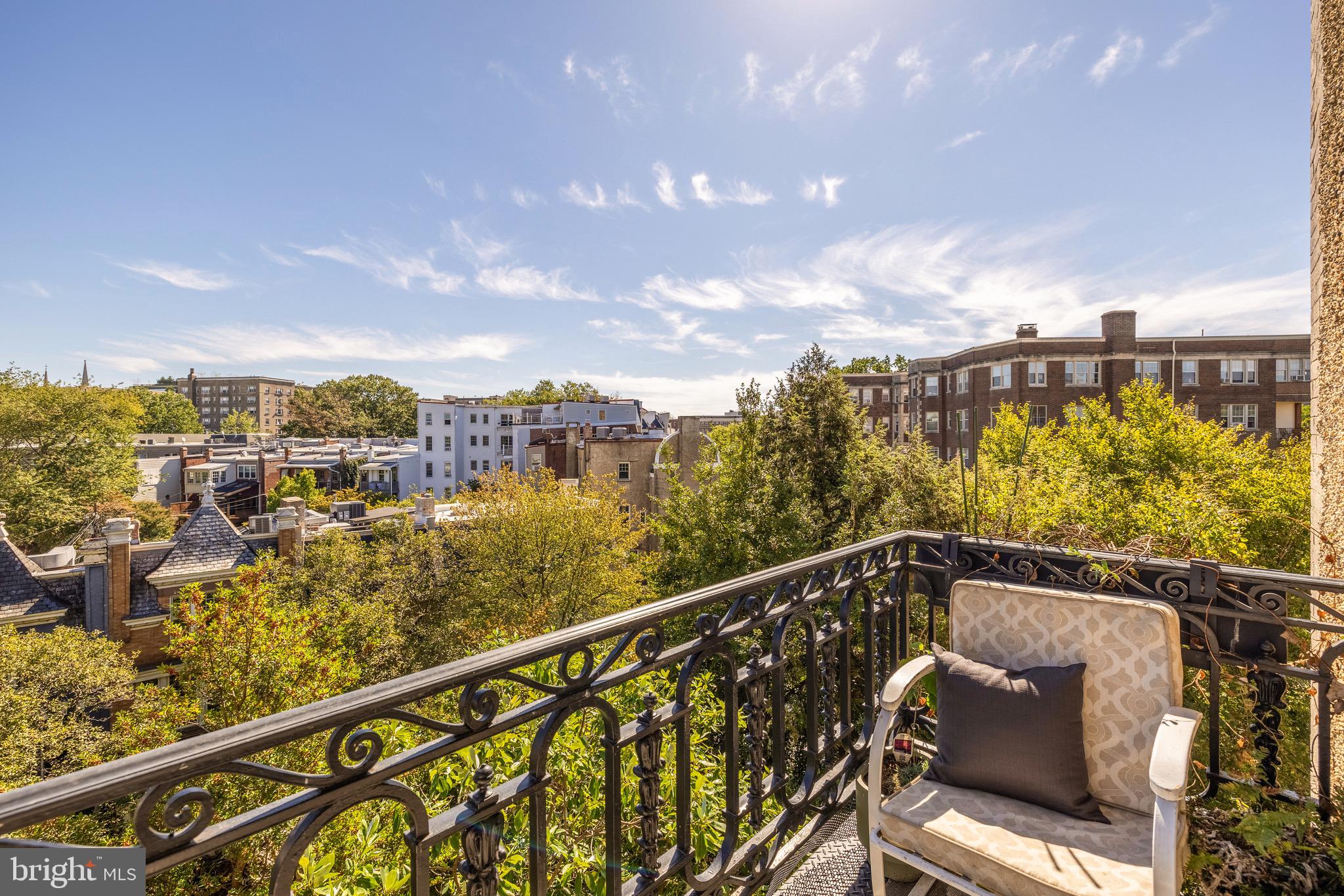 2853 ONTARIO ROAD NW 423