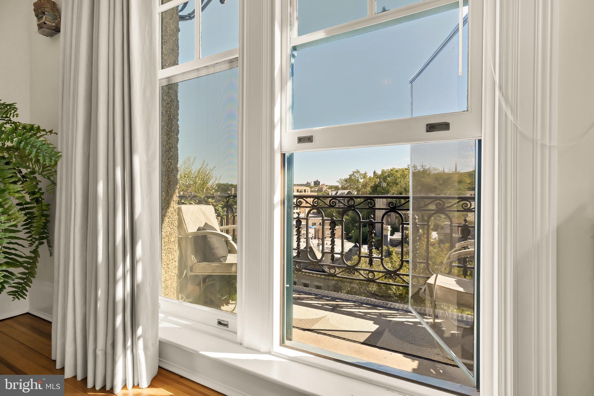 2853 ONTARIO ROAD NW 423