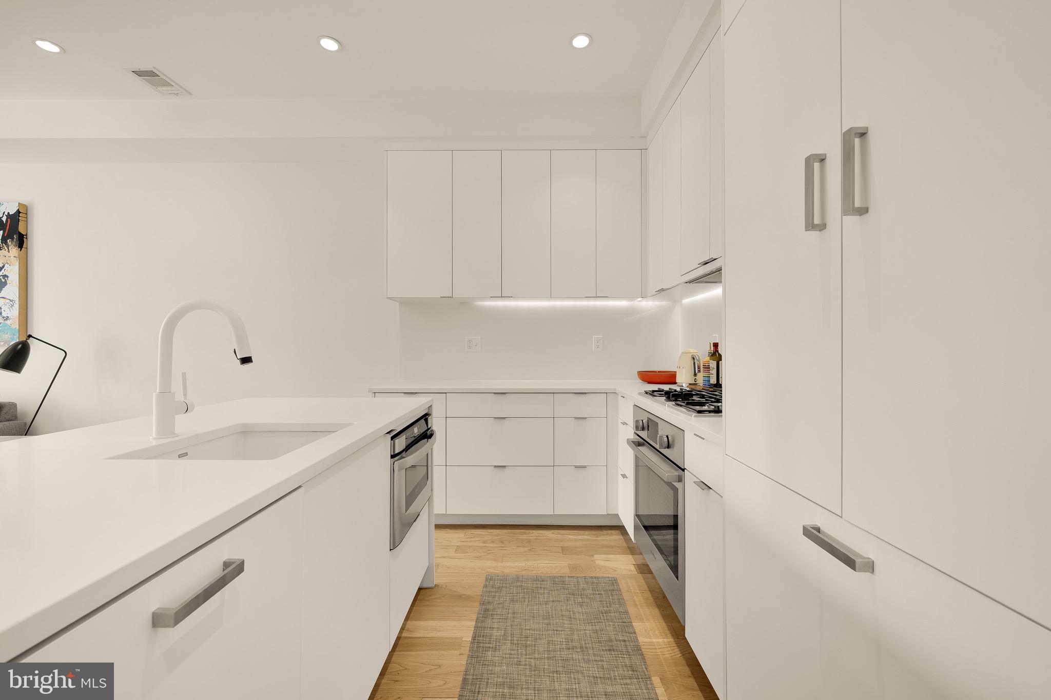 930 FRENCH STREET NW 2