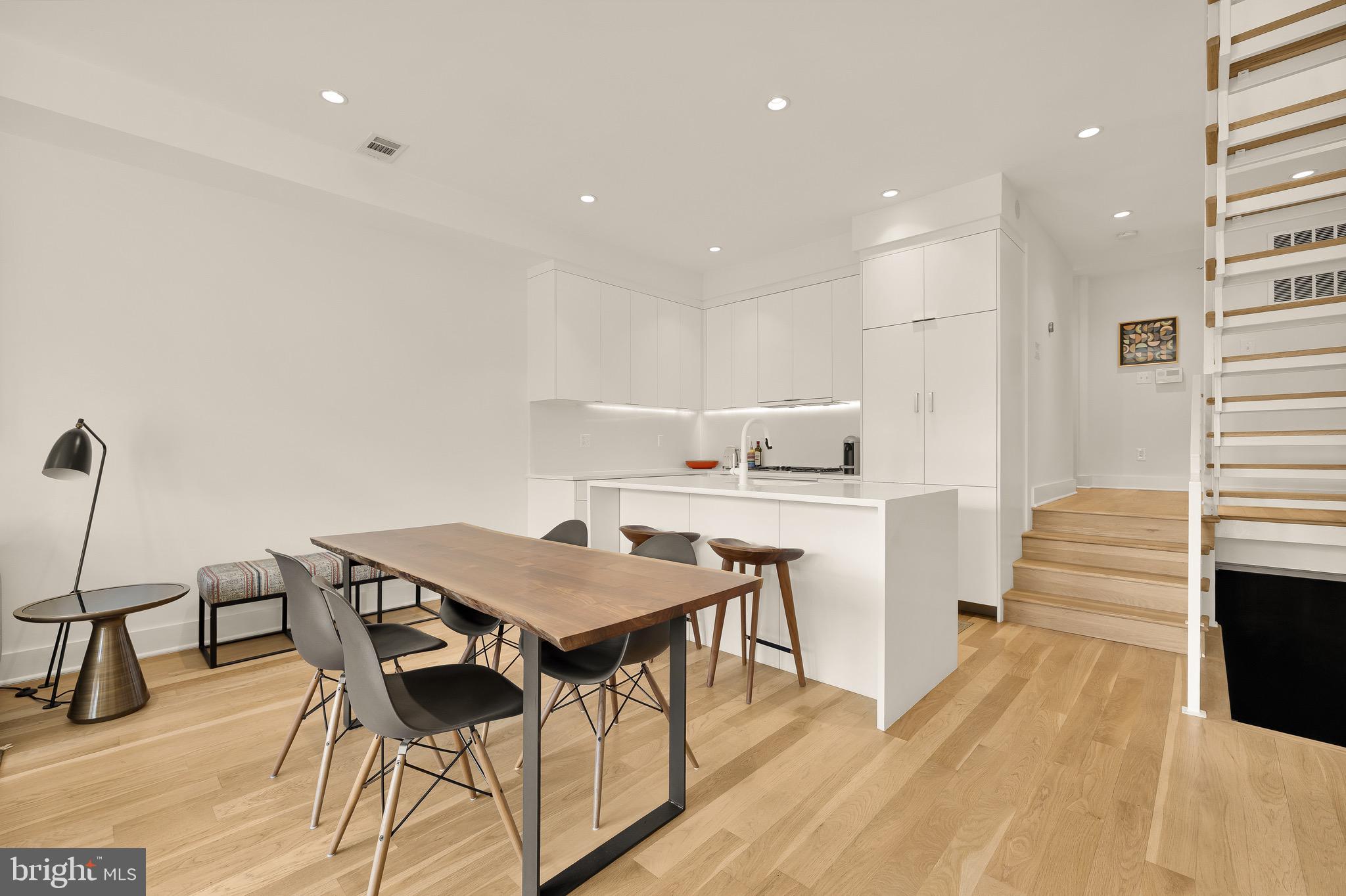 930 FRENCH STREET NW 2