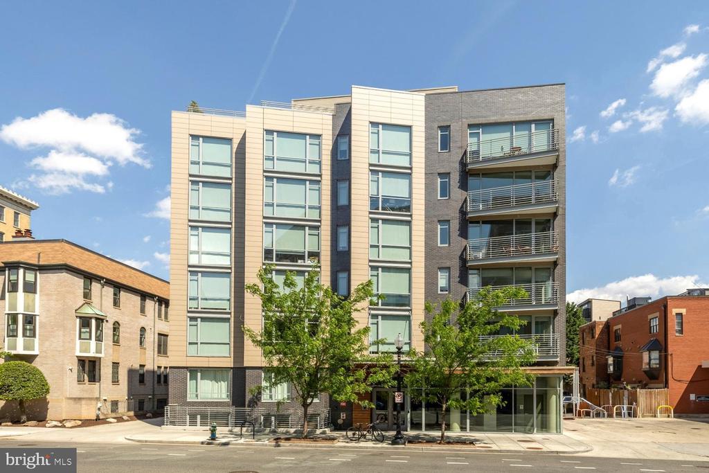1311 13TH STREET NW Unit: 305