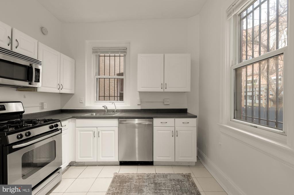 43 T STREET NW