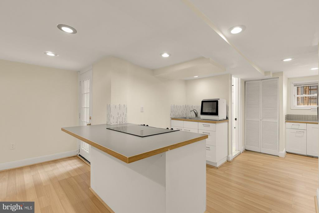 43 T STREET NW