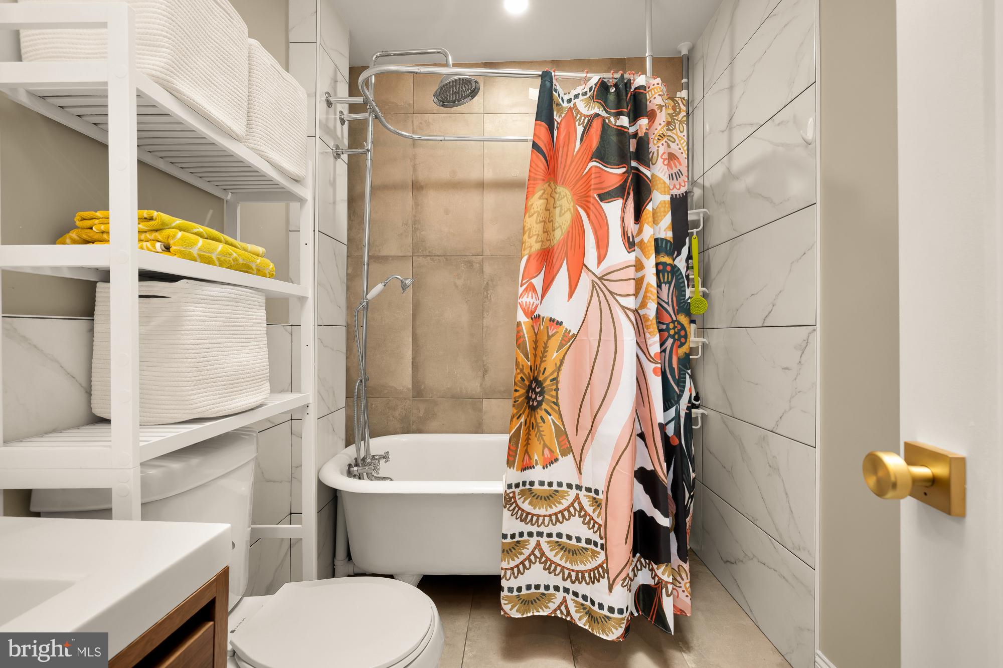 2124 NORTH CAPITOL NW