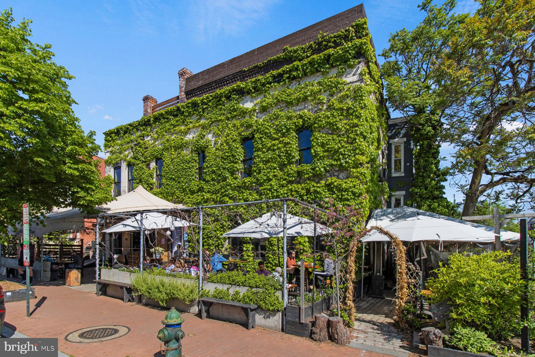 2124 NORTH CAPITOL NW