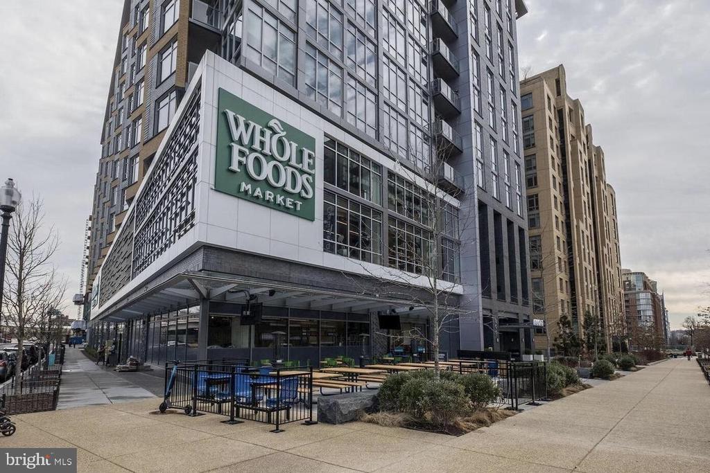 1025 1ST STREET SE 510