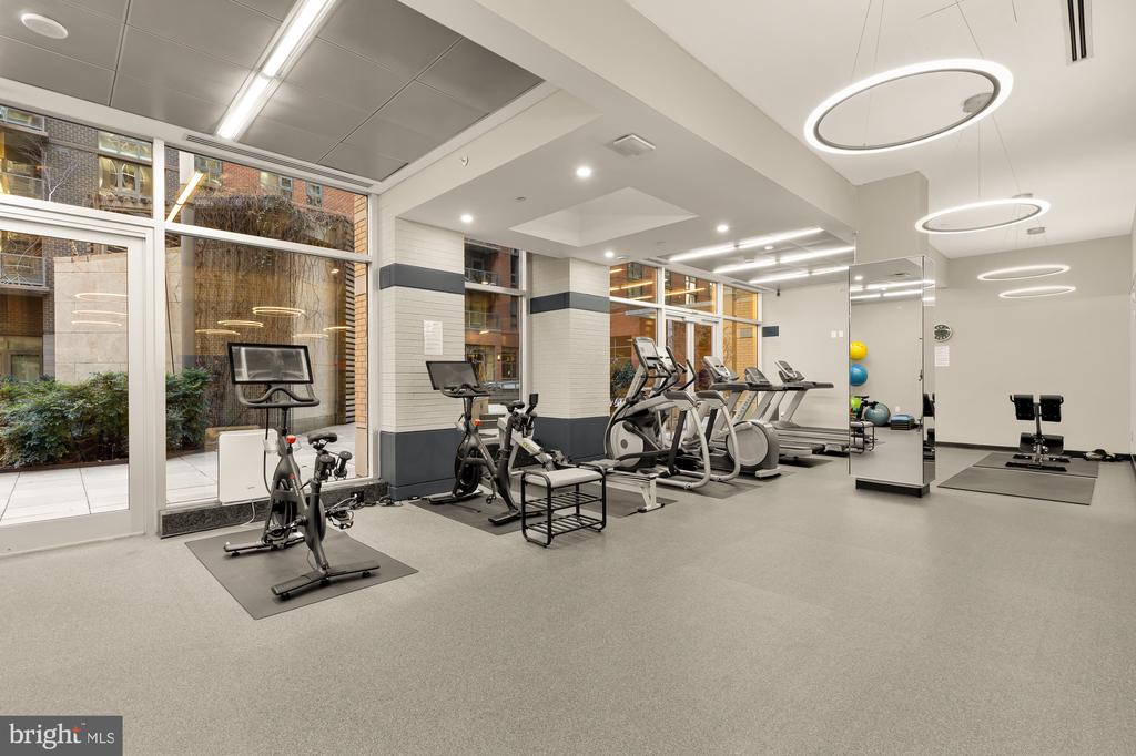 1025 1ST STREET SE 510