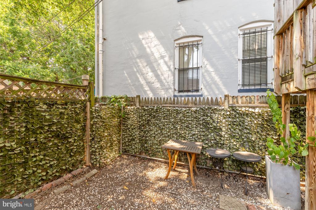 1632 NEW JERSEY AVENUE NW BASEMENT UNIT