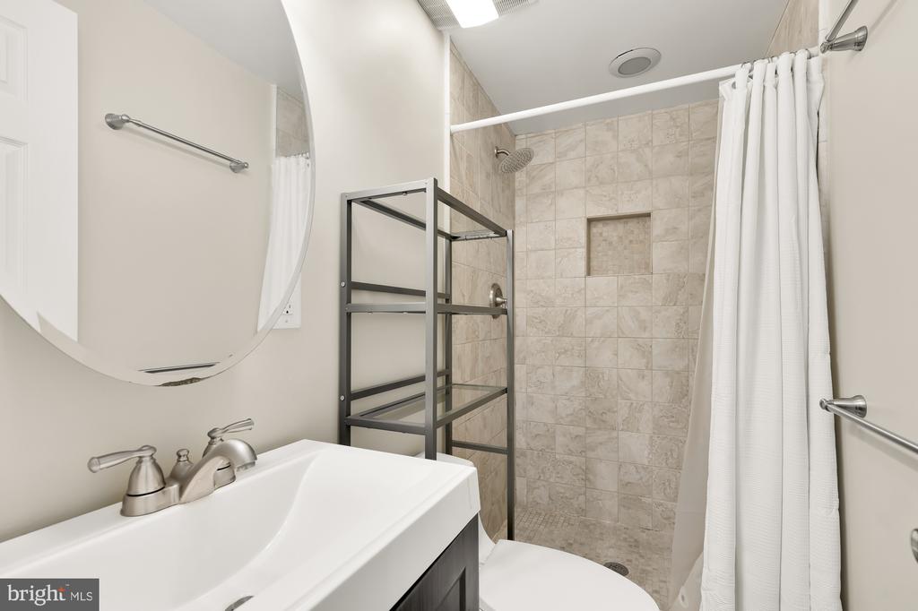1632 NEW JERSEY AVENUE NW BASEMENT UNIT
