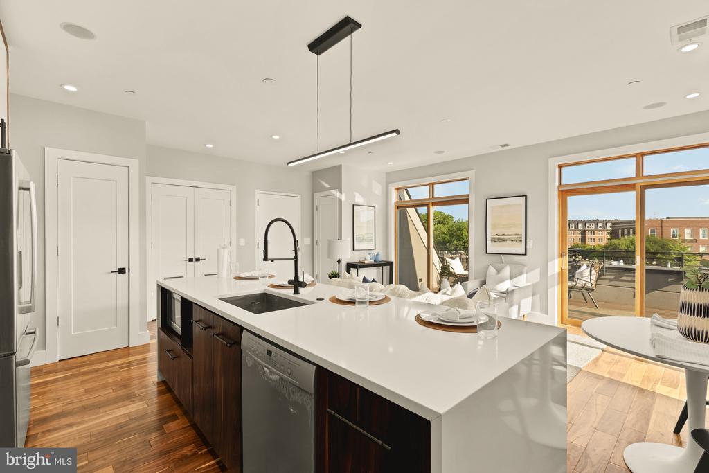 1337 K STREET SE #PENTHOUSE 3