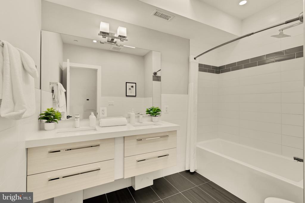 1337 K STREET SE #PENTHOUSE 3
