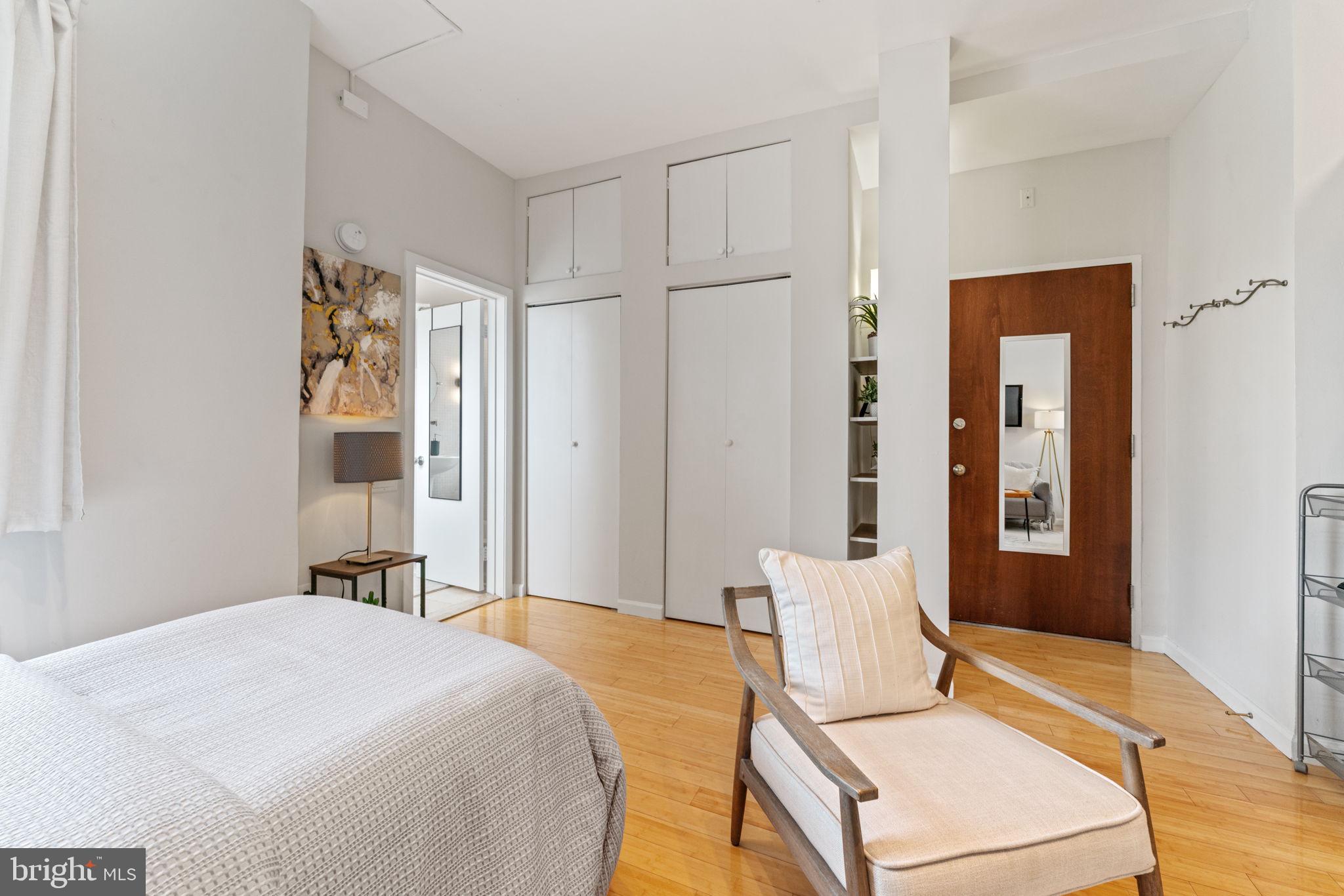 1822 15TH STREET NW 305