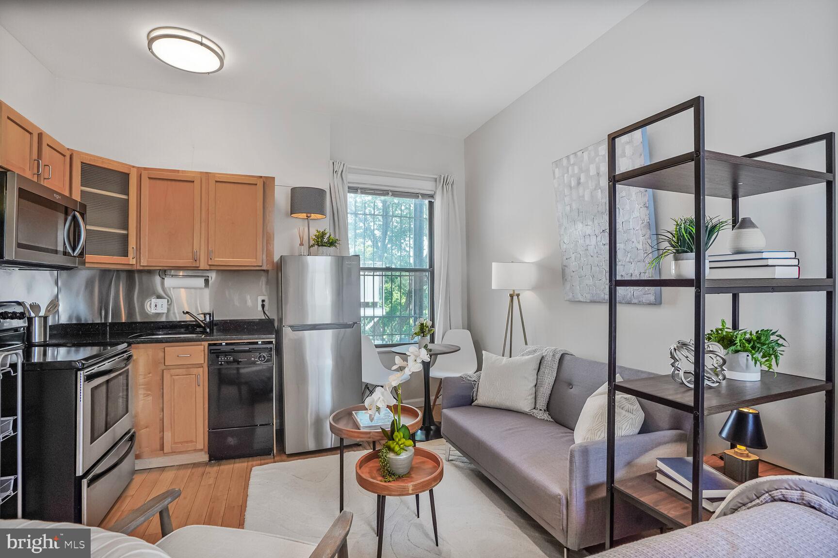 1822 15TH STREET NW 305