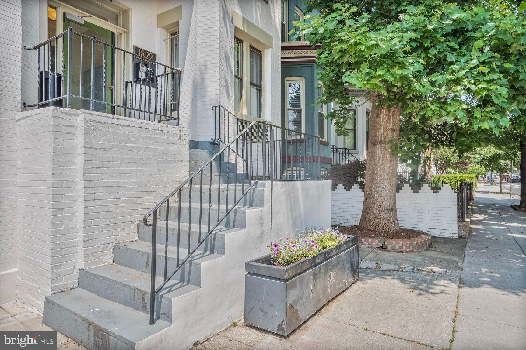 1822 15TH STREET NW 305