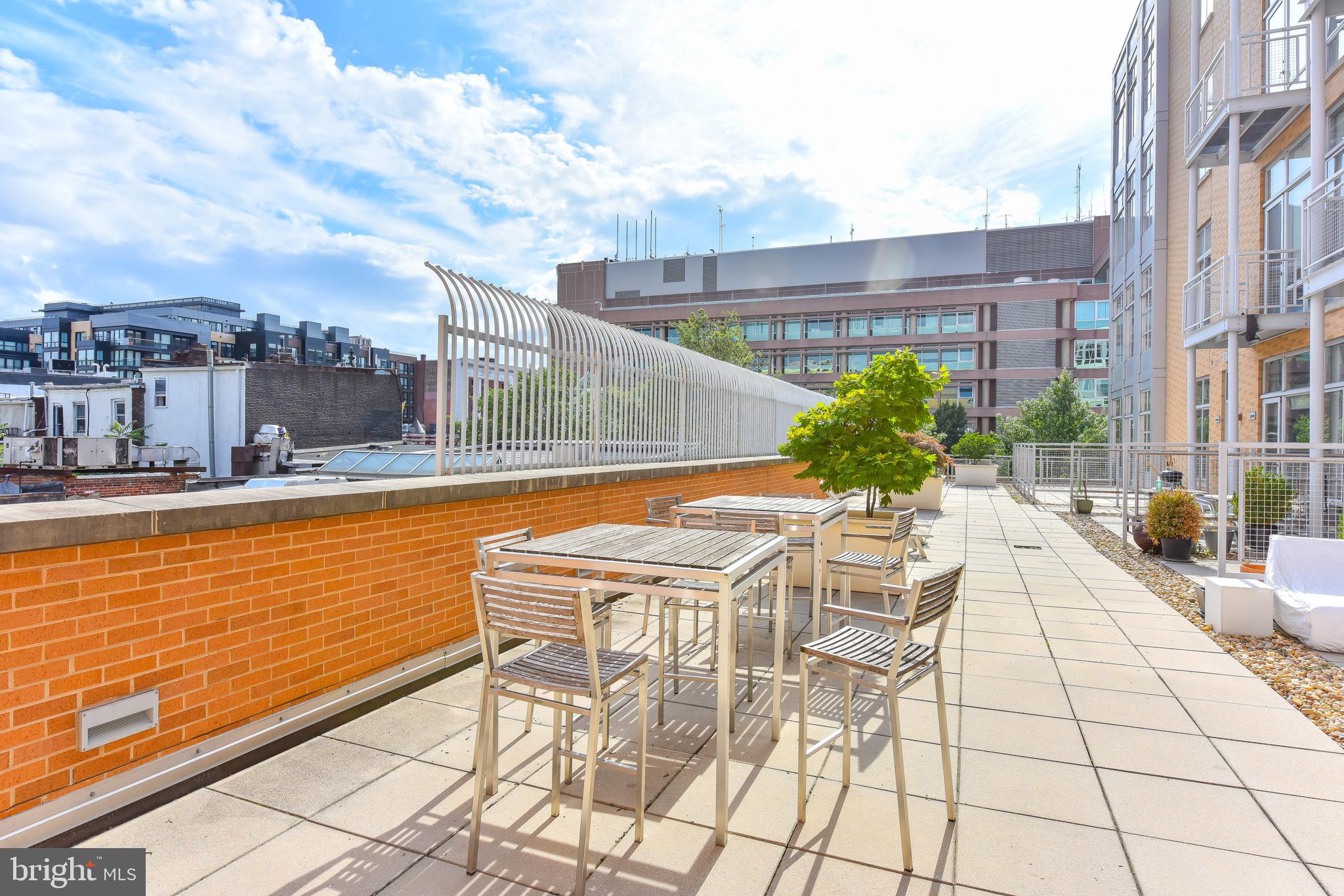 1390 V STREET NW 203