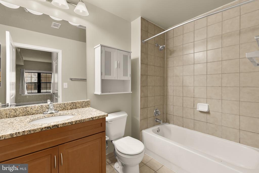 1111 25TH STREET NW 723