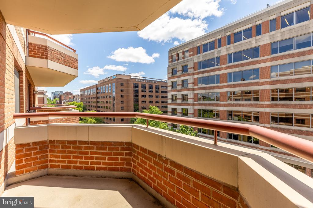 2301 N STREET NW 606