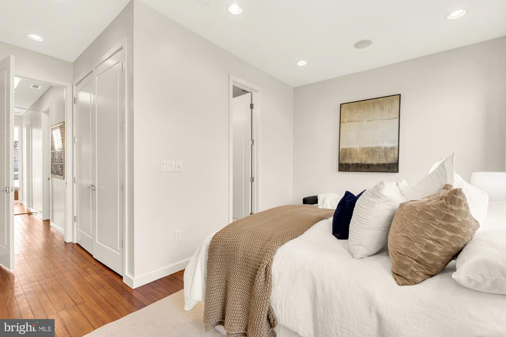 34 RANDOLPH PLACE NW