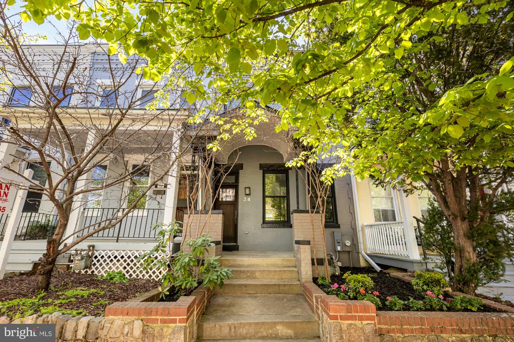 34 RANDOLPH PLACE NW