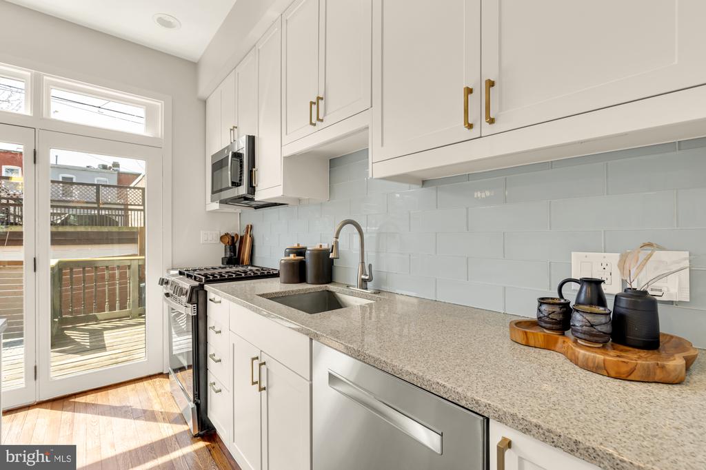 34 RANDOLPH PLACE NW
