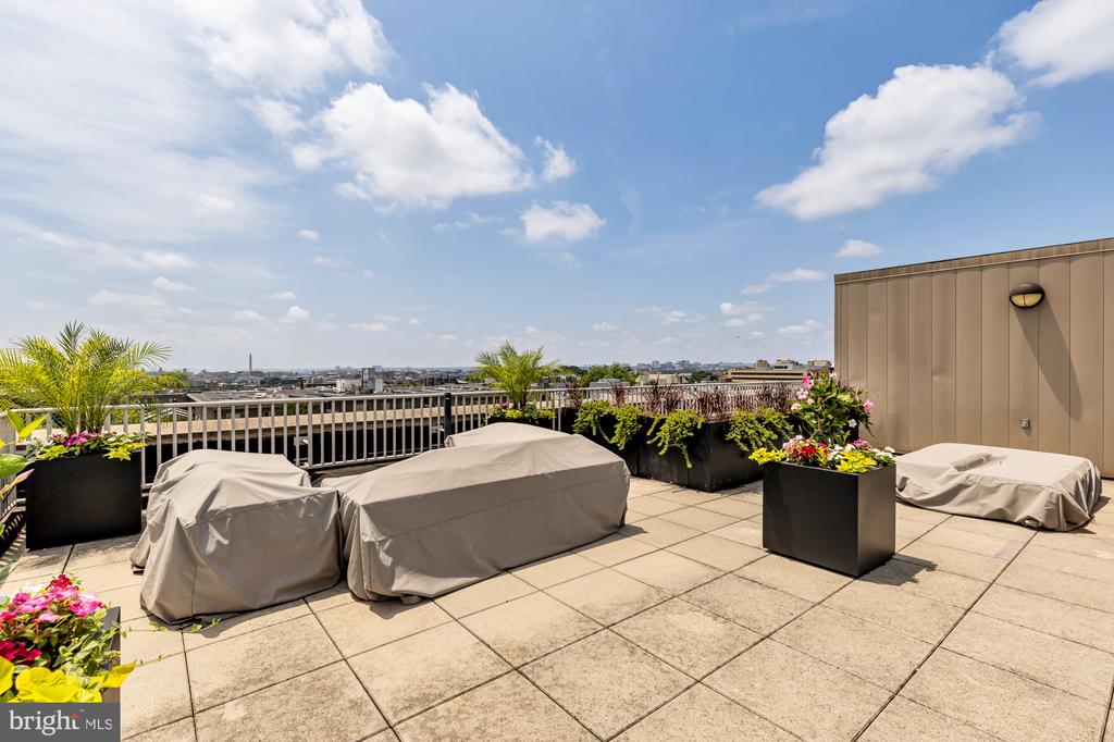 2750 14TH STREET NW 407