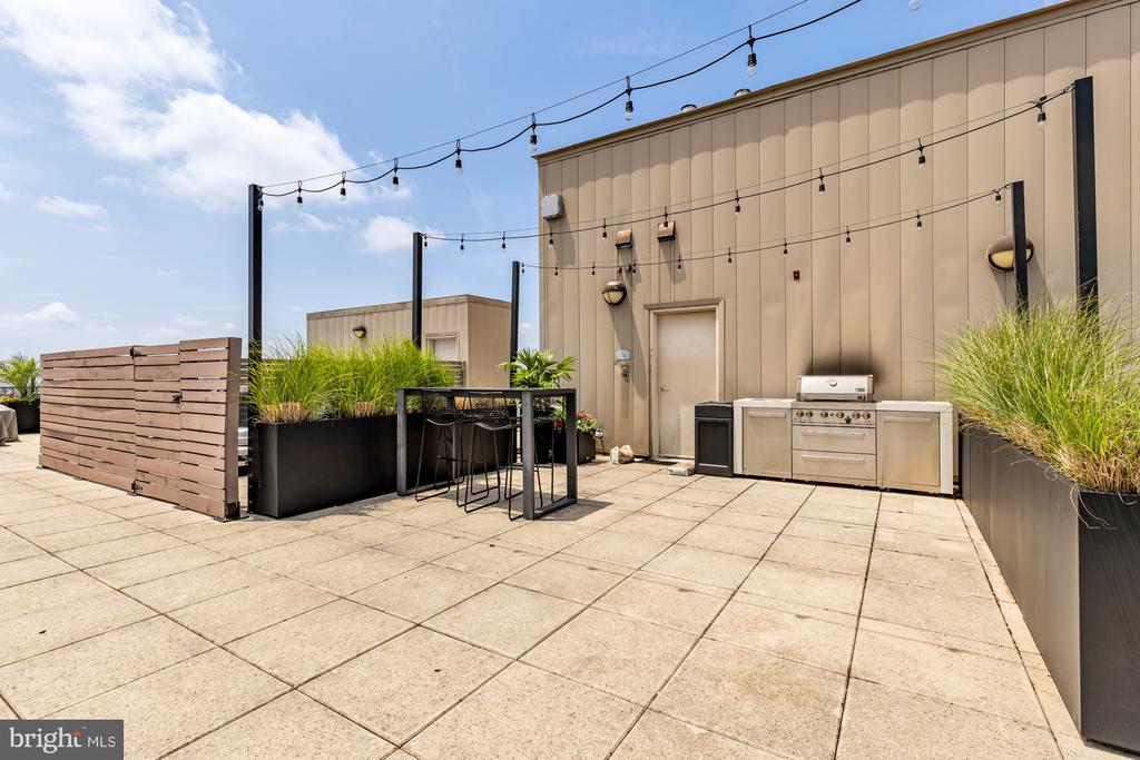 2750 14TH STREET NW 407