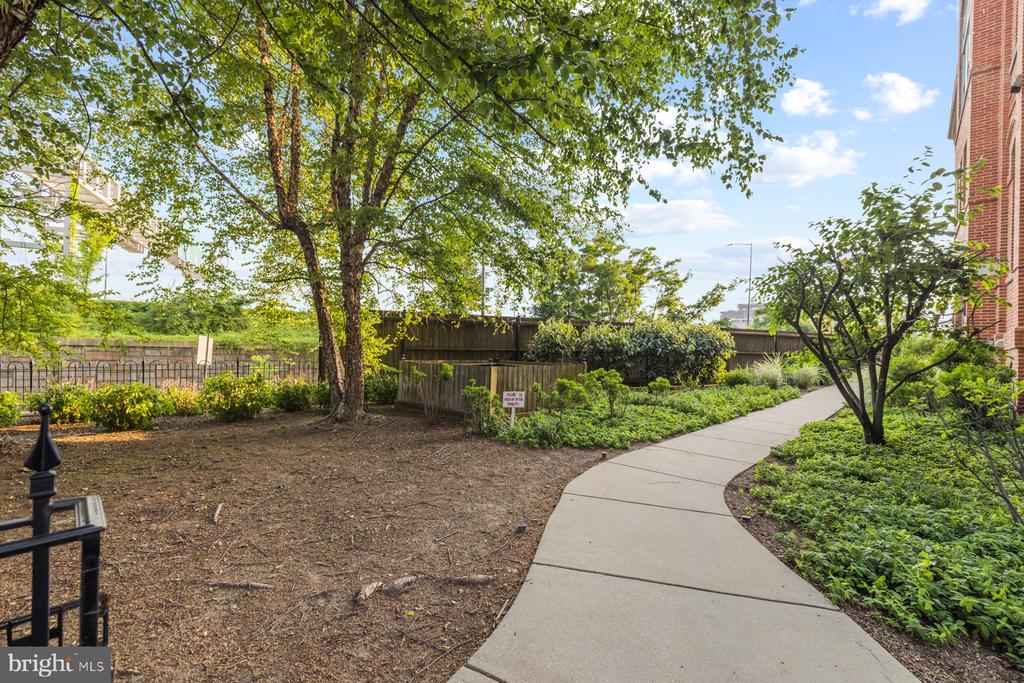 725 5TH STREET SE 23
