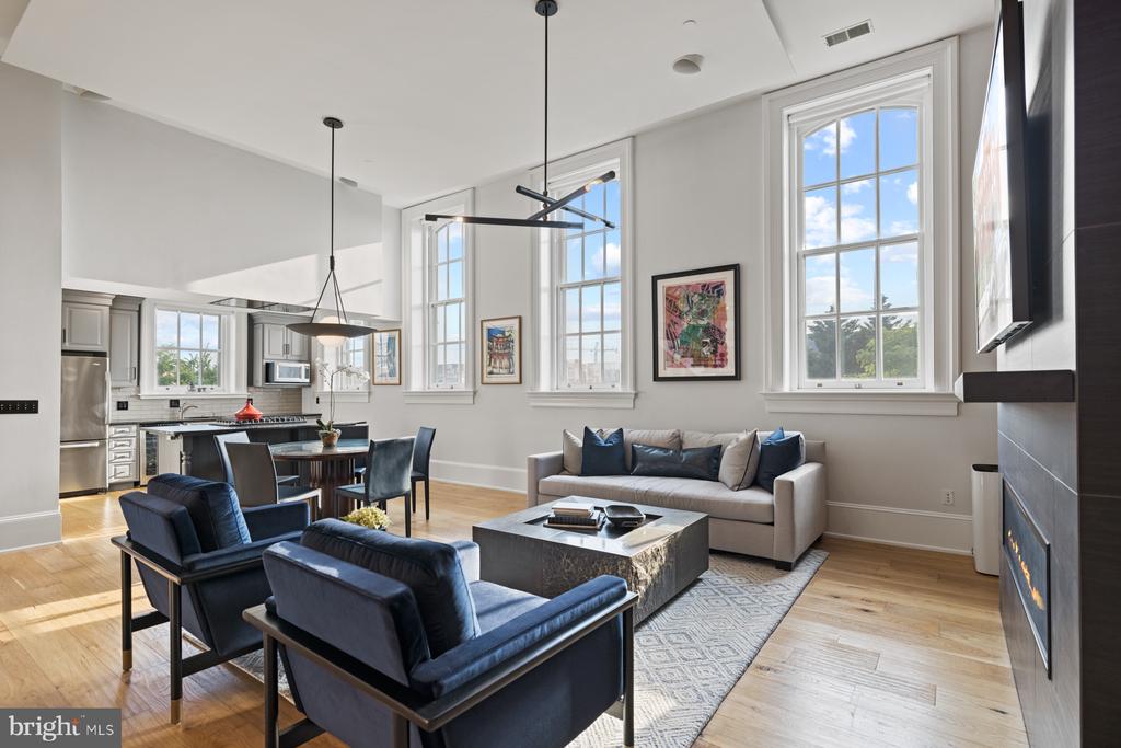 725 5TH STREET SE 23