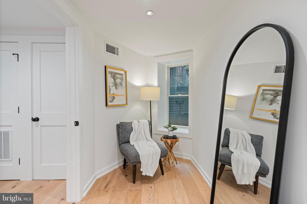 131 11TH STREET NE Unit: A