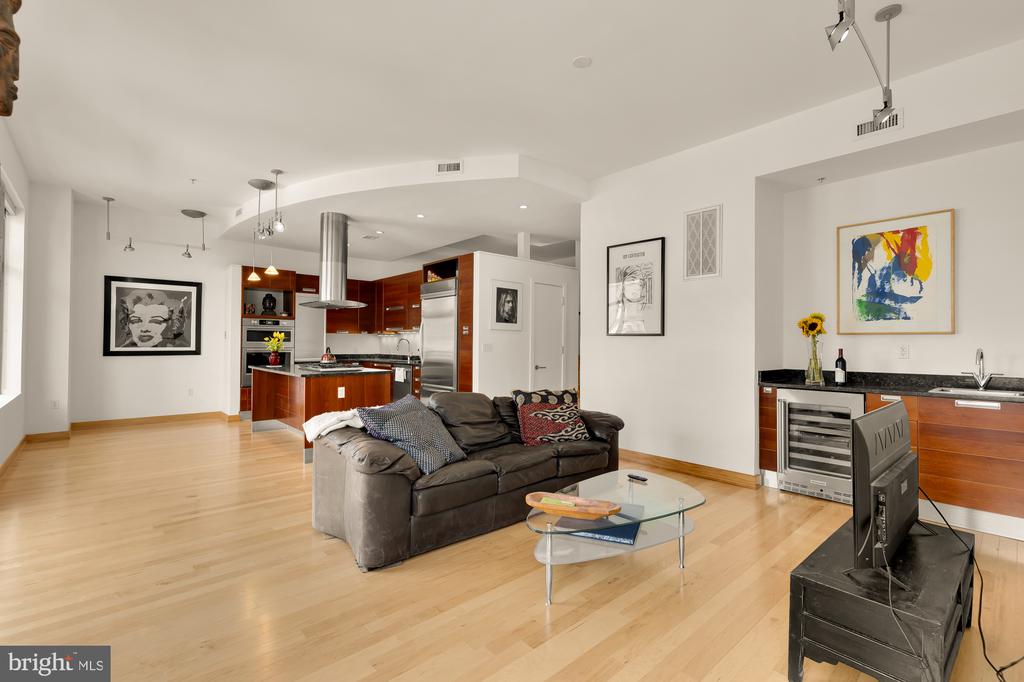 1413 P STREET NW Unit: 404