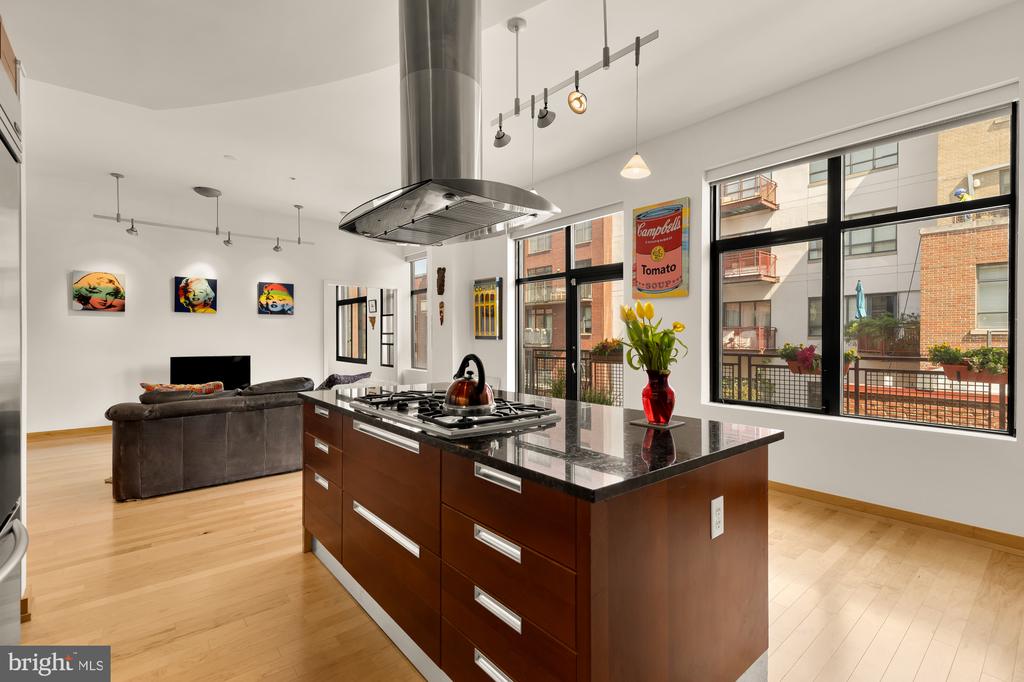 1413 P STREET NW Unit: 404