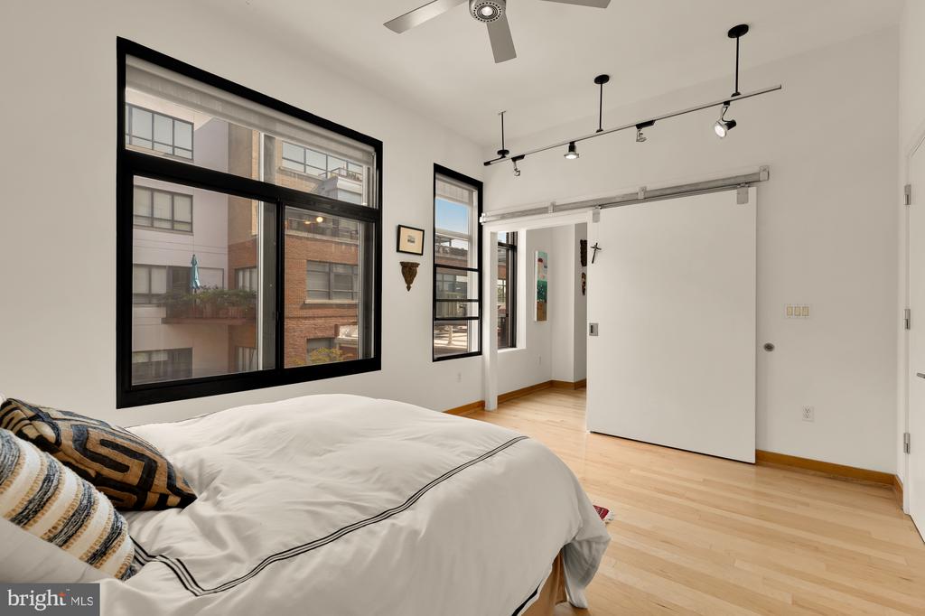 1413 P STREET NW Unit: 404
