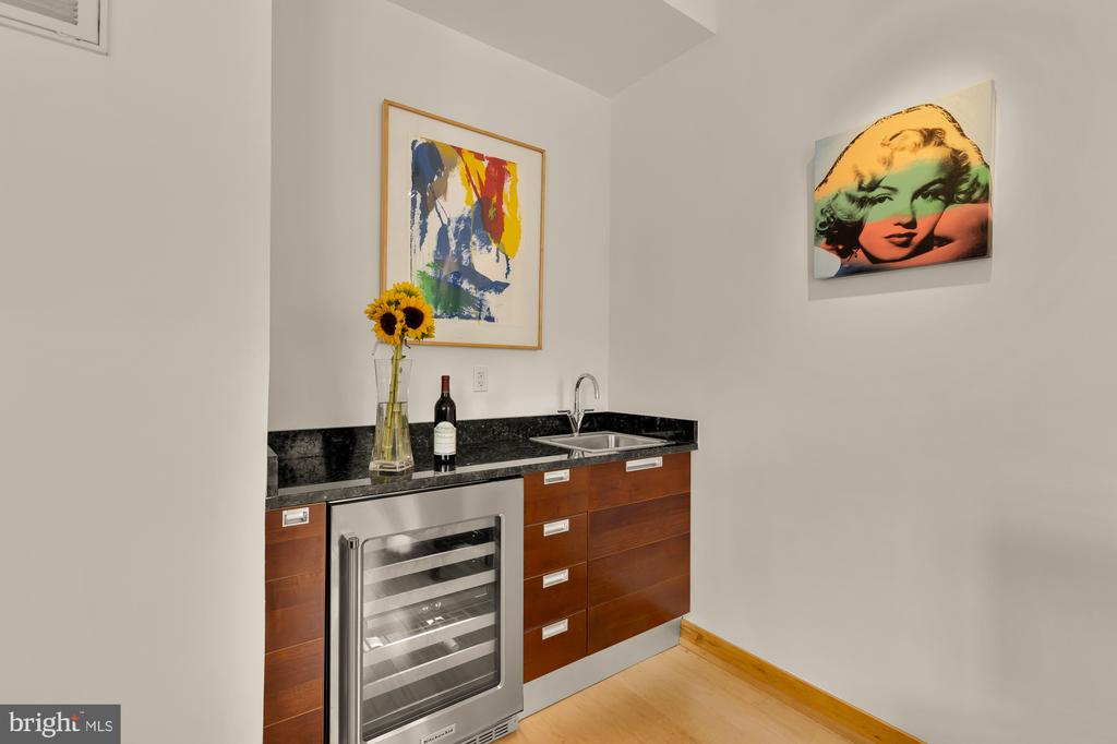 1413 P STREET NW Unit: 404