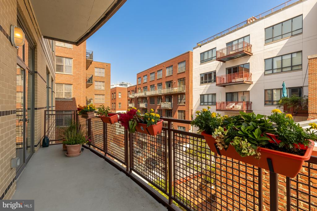 1413 P STREET NW Unit: 404