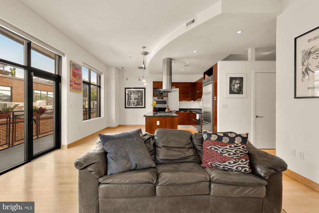 1413 P STREET NW Unit: 404