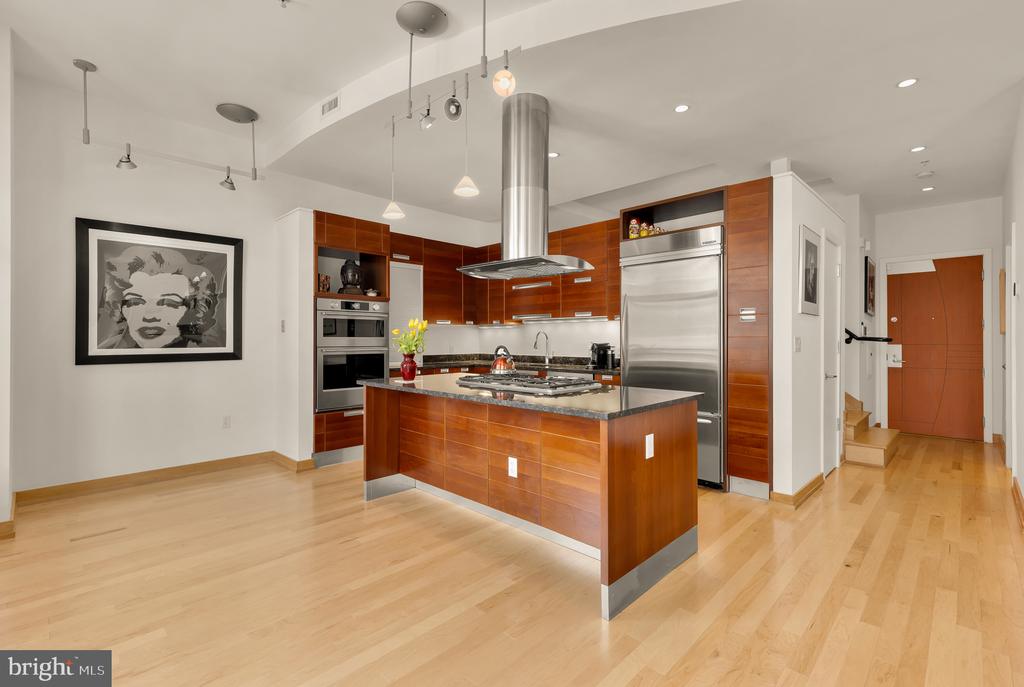 1413 P STREET NW Unit: 404