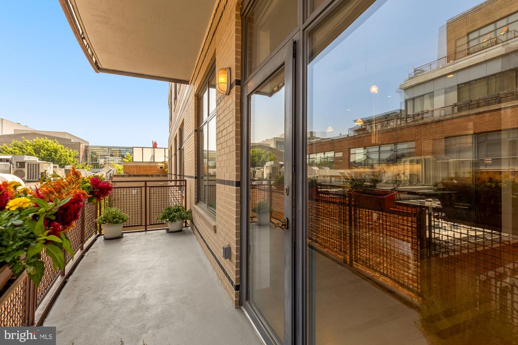 1413 P STREET NW Unit: 404