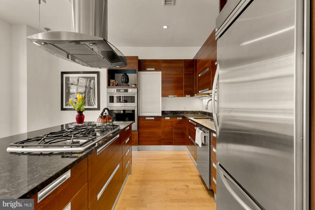 1413 P STREET NW Unit: 404