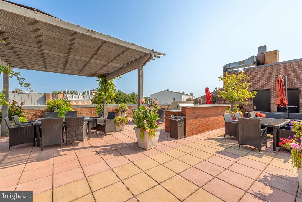 3251 PROSPECT STREET NW Unit: 308