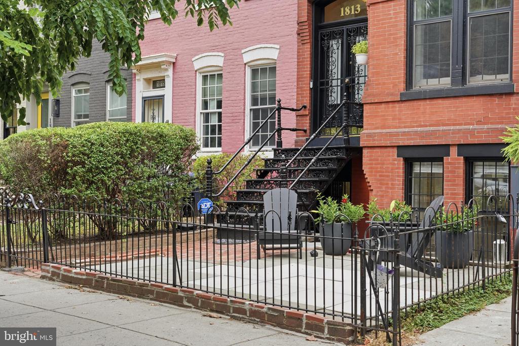 1813 8TH STREET NW Unit: #LL