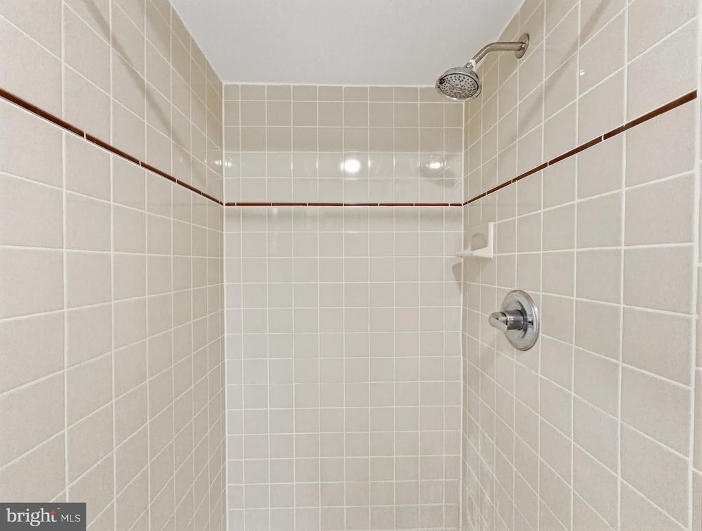 1813 8TH STREET NW Unit: #LL