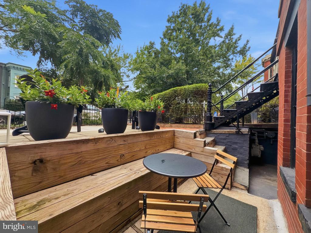 1813 8TH STREET NW Unit: #LL