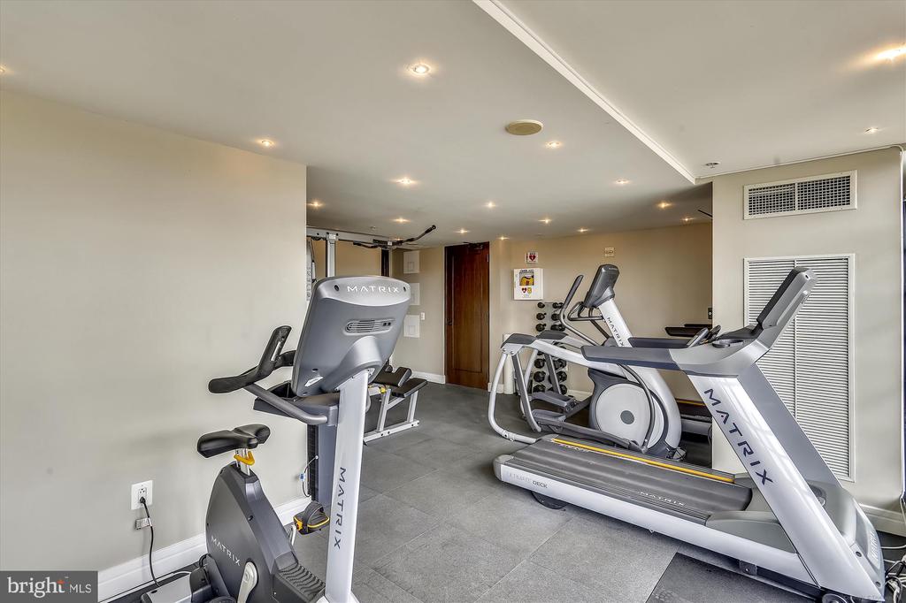3303 WATER STREET NW Unit: 5N