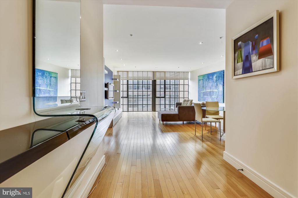 3303 WATER STREET NW Unit: 5N