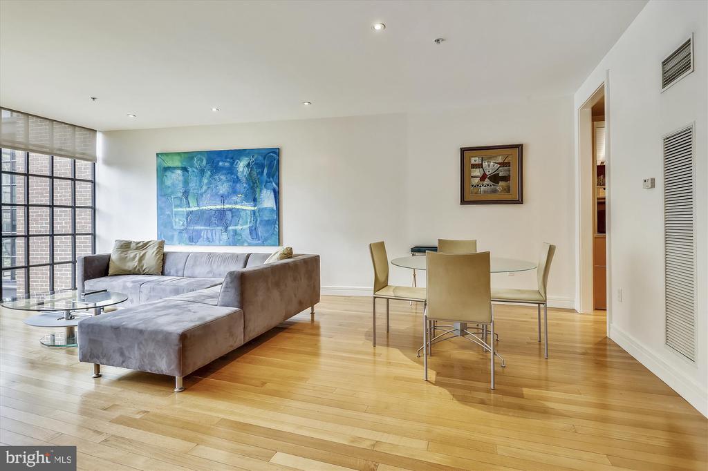 3303 WATER STREET NW Unit: 5N