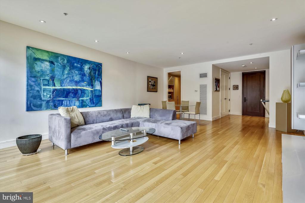 3303 WATER STREET NW Unit: 5N