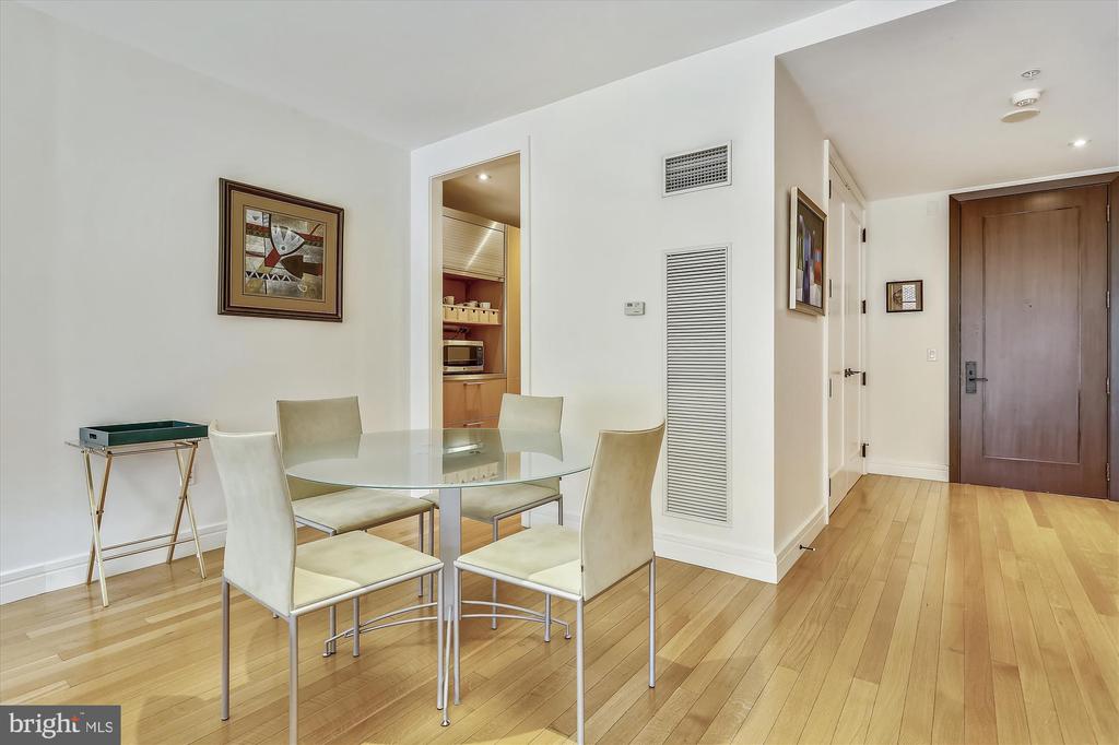 3303 WATER STREET NW Unit: 5N