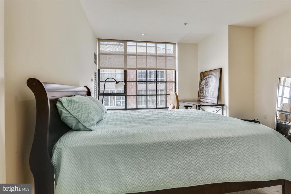 3303 WATER STREET NW Unit: 5N